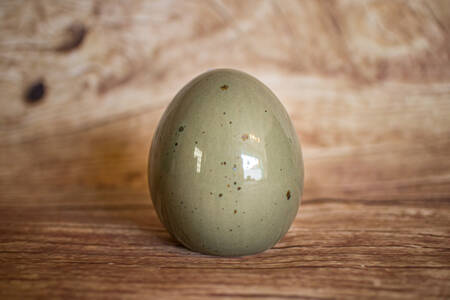Oeuf en céramique  
